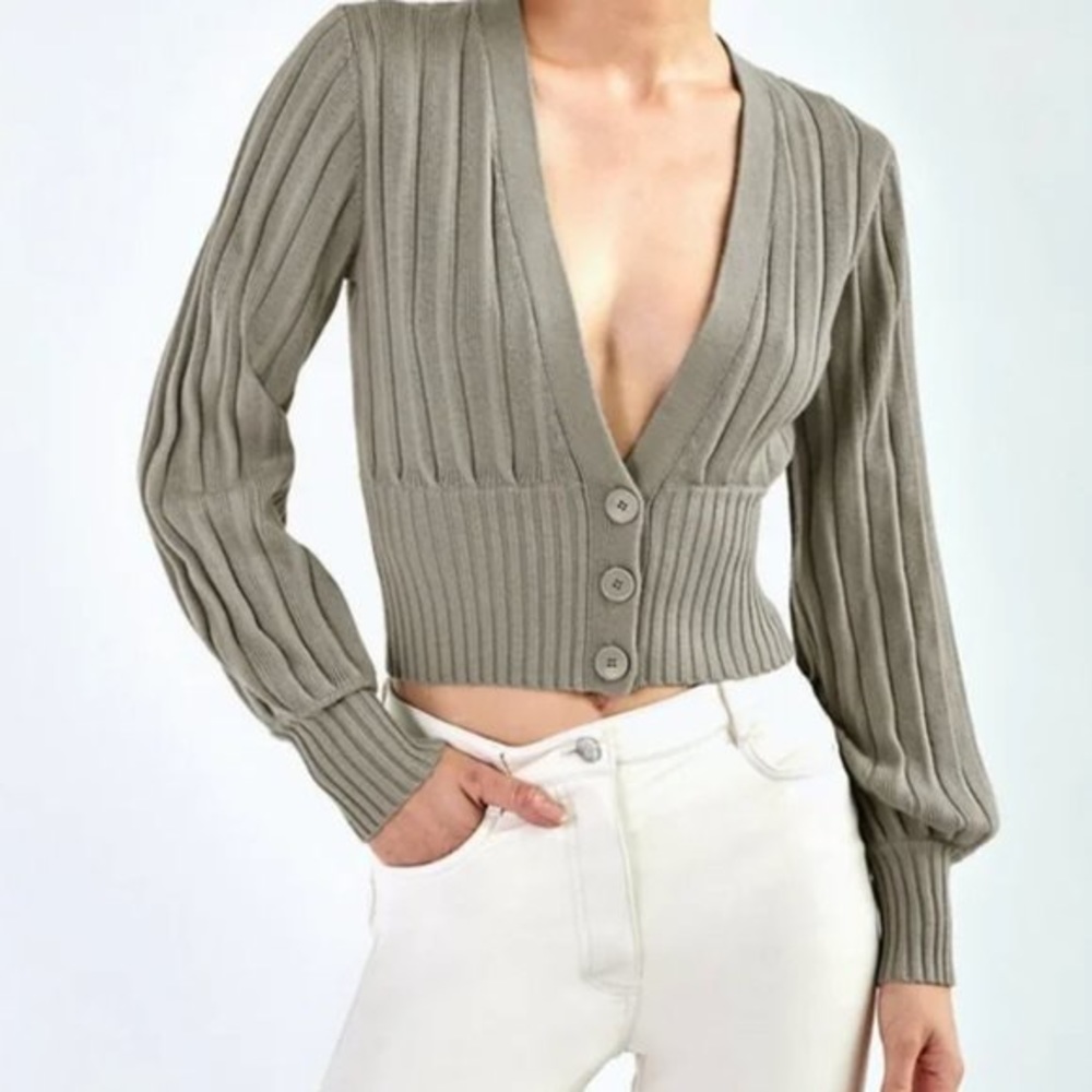 Wilfred Plunge Front Ribbed Knit Cardigan in Dusky Green